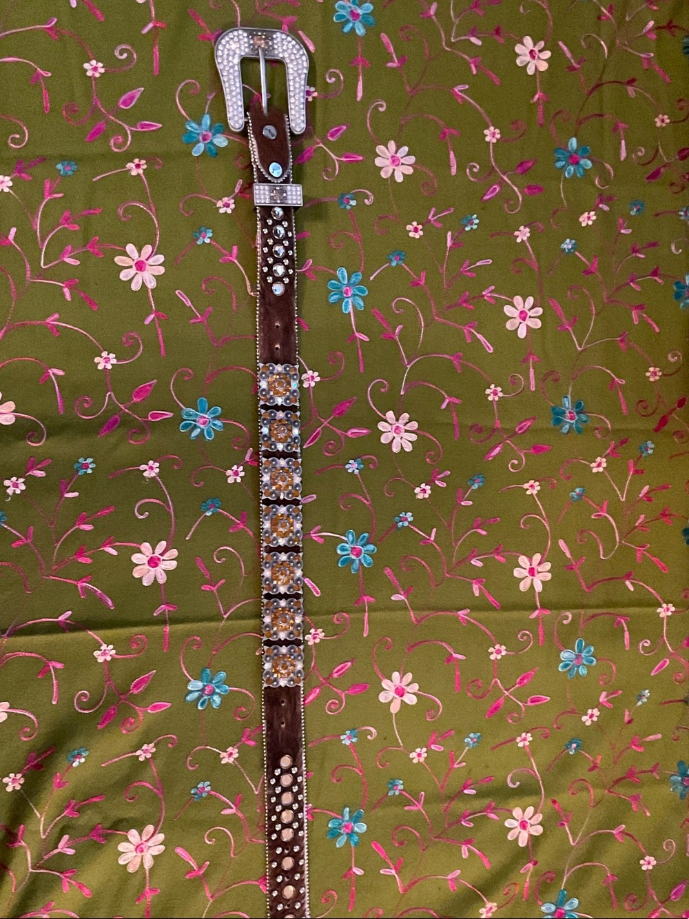 Western-Style Brown Leather Belt with Crystal Buckle
